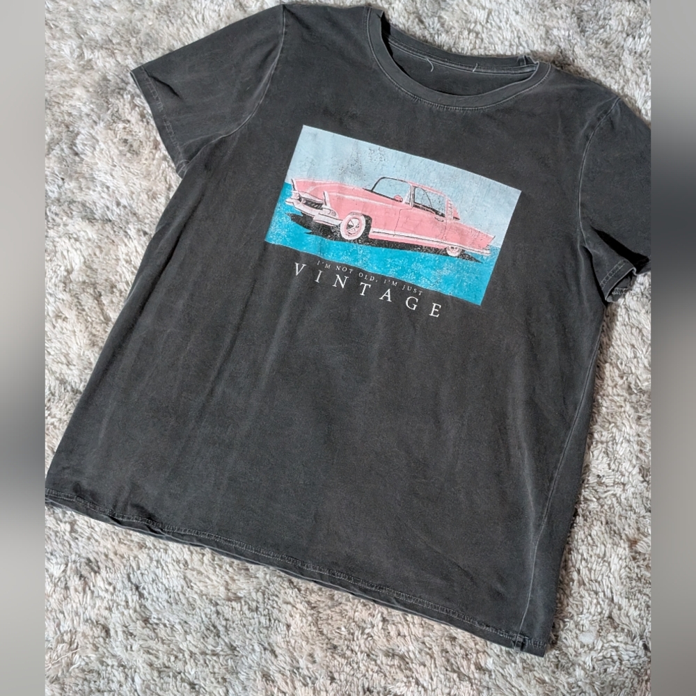 Vintage Car Graphic Tee – “I’m Not Old, I’m Just Vintage” – Size Large (Approx.)
